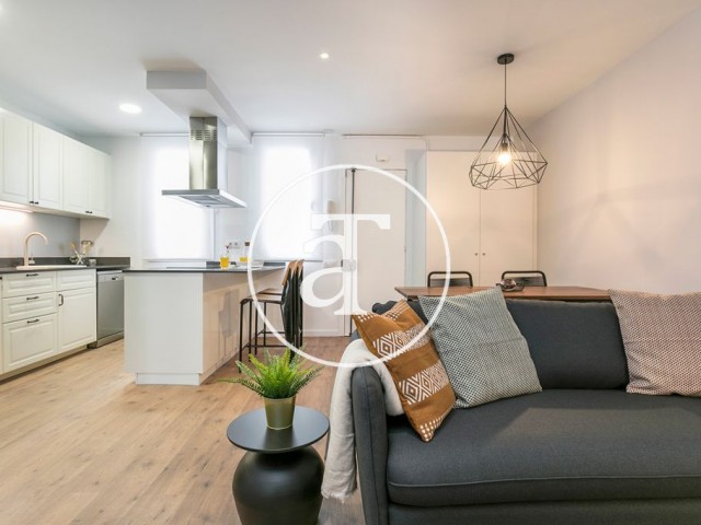 Monthly rental apartment with 2 bedroom in Lluna street