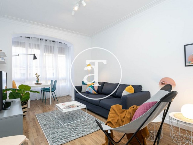 Fantastic furnished 3 bedroom apartment steps of meter Fontana